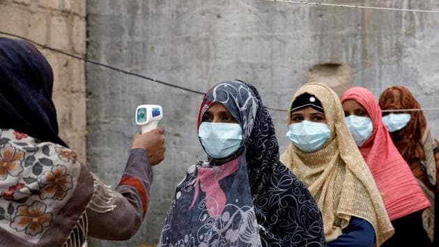  Vlasti u Pakistanskoj regiji Punjab blokiraju SIM kartice građanima koji nisu vakcinisani.