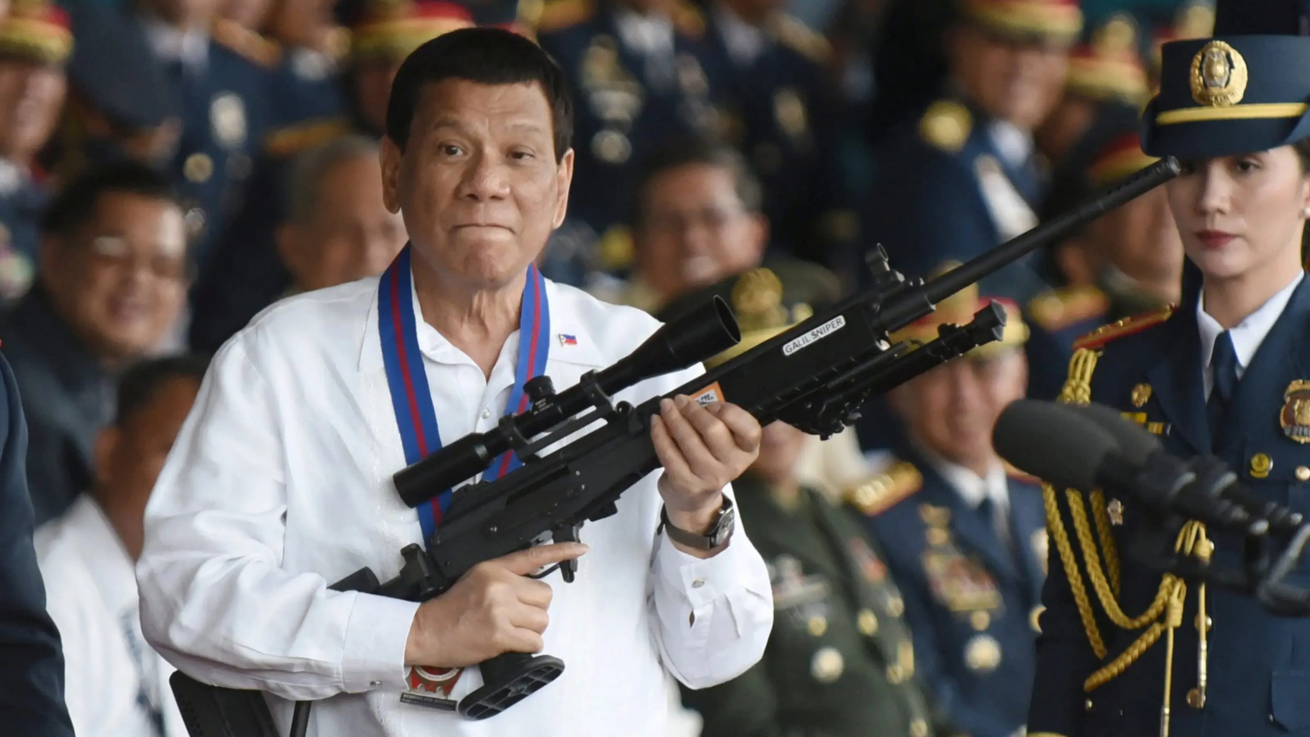  MANIJAK! Predsednik Filipina zapretio narodu: Ili ćete primiti vakcinu ili zatvor