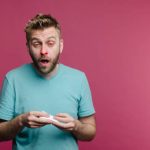 U HONG KONGU POČELI DA ISPLAĆUJU OBEŠTEĆENJA ZBOG NUSPOJAVA NAKON VAKCINACIJE