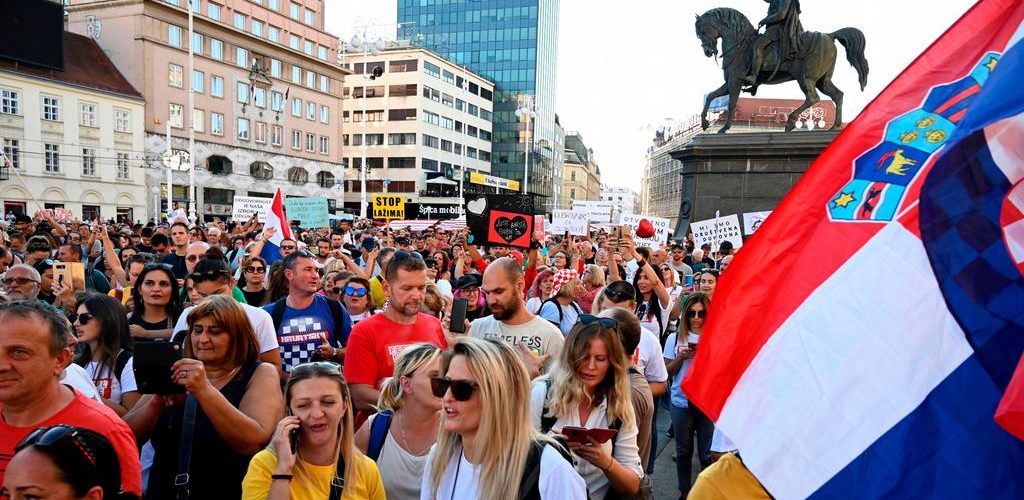 AKO OVO PROĐE U HRVATSKOJ BIĆE KAO 1939, U NEMAČKOJ! POBUNA PROTIV NAJAVA NEZAKONITH MERA!