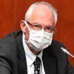 KON NAJAVLJUJE KRAJ HISTERIJE?