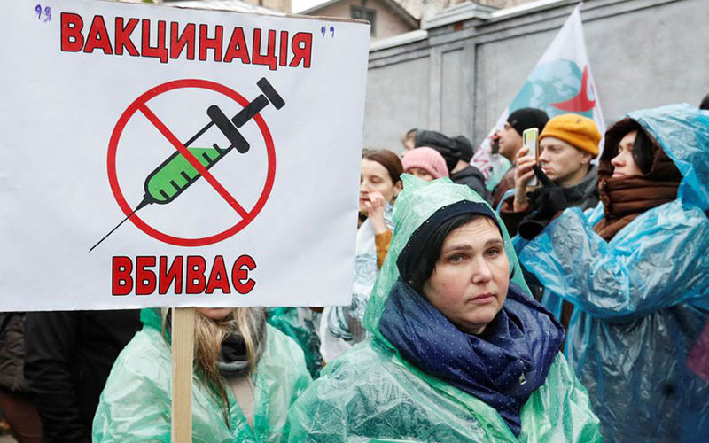  UKRAJINA: BLOKIRAN CENTAR KIJEVA! PROTESTI U GLAVNOM GRADU ZBOG UVOĐENJA OŠTRIH KOVID MERA