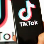 TiktTok VARA TINEJDŽERE U SAMO-DIJAGNOZAMA - SVE VIŠE RETKIH MENTALNIH POREMEĆAJA KOD MLADIH!