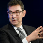 DIREKTOR FAJZERA: LAKŠE ĆEMO UBEDITI LJUDE DA SE VAKCINIŠU AKO IMAMO JEDNU VAKCINU GODIŠNJE