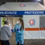 ITALIJA JEDNOGLASNO DONELA ODLUKA: SVI STARIJI OD 50 GODINA MORAJU BITI VAKCINISANI, ODBIJANJEM OBAVEZE - KAZNA 100 EURA