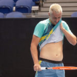 BERNARD TOMIĆ SA SIMPTOMIMA KORONA VIRUSA MORAO DA IGRA NA AUSTRALIJAN OPENU