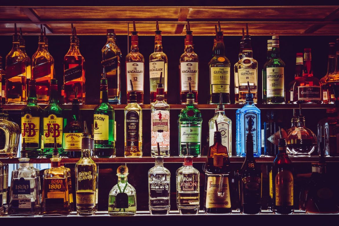  STUDIJA OTKRIVA KOJE ALKOHOLNO PIĆE NAJBOLJE ŠTITI OD COVID-a 19
