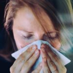 OBIČNA PREHLADA MOŽE DA VAS ZAŠTITI OD KOVIDA – STUDIJA