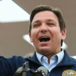 DE SANTIS: ONI KOJI KRITIKUJU FLORIDU ZBOG UKIDANJA KOVID MERA PRVI DOLAZE KOD NAS DA OSETE SLOBODU