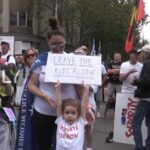 PROTEST U MELBURNU PROTIV OBAVEZNE VAKCINACIJE
