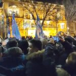 PROTEST ISPRED RIK-a ZBOG FINGIRANIH REZULTATA JUČERAŠNJEG REFERENDUMA