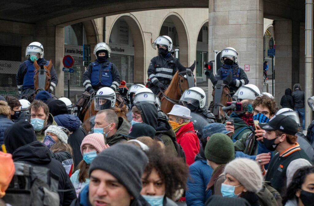 BRISEL: HAPŠENJA NA MASOVNOM PROTESTU PROTIV COVID TERORA