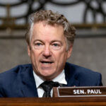 REND POL SE PITA DA LI ĆE JUTJUB DA GA POLJUBI U … I IZVINI SE NAKON ŠTO JE CDC PRIZNAO DA PLATNENE MASKE NISU EFIKASNE