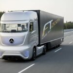 ZBOG ISTORIJSKOG NEDOSTATKA VOZAČA, PROIZVOĐAČI DEBATUJU OKO KAMIONA KOJIMA NIJE POTREBAN VOZAČ