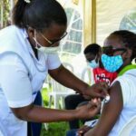 UGANDA ĆE UNIŠTITI 400.000 VAKCINA PROTIV KOVIDA 19