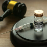 POBEDA! FEDERALNI SUDIJA BLOKIRAO BAJDENOVU NAREDBU O OBAVEZNIM VAKCINAMA ZA OBRAZOVNI PROGRAM