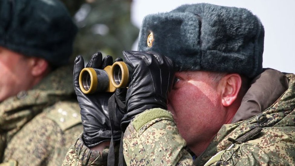  Rusko ministarstvo odbrane: Ukrajinci se masovno povlače! Jedinice napuštaju položaje i ostavljaju oružje