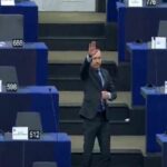 Bugarski predstavnik u Evropskom parlamentu uputio nacistički pozdrav (VIDEO)