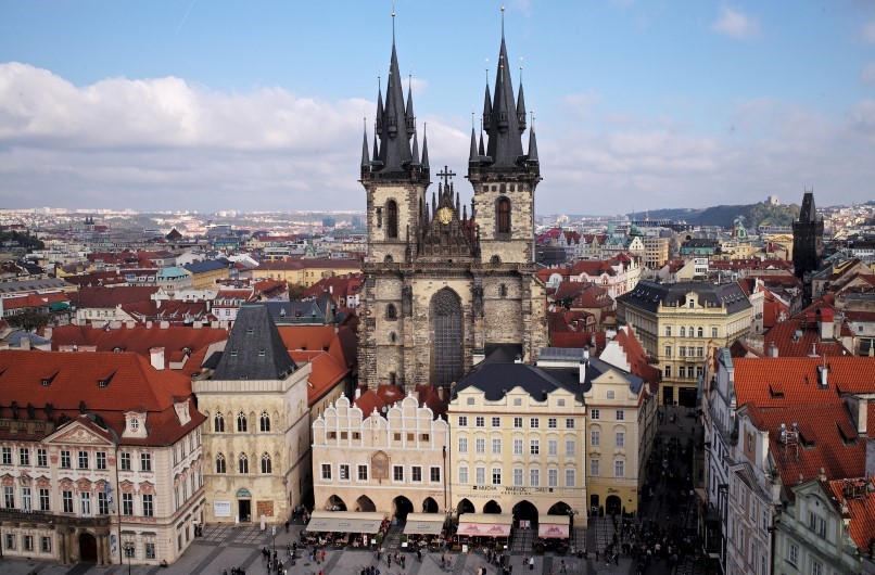  Češka je danas ukinula kovid propusnice