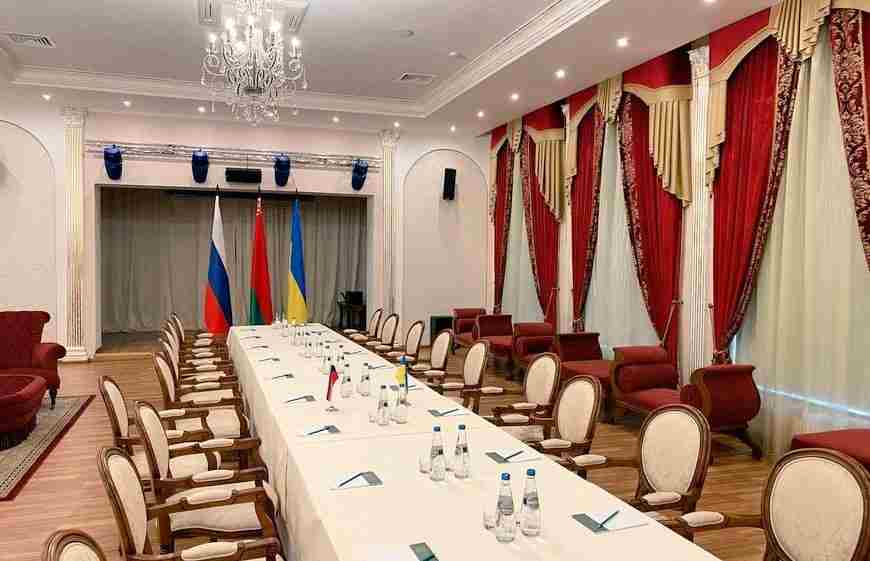  Ukrajinci stigli na pregovore sa predstavnicima Rusije