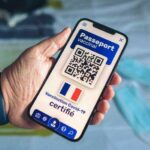 Milioni vakcinisanih Francuza probudilo sa nevažećim kovid pasošima! Moraju da prime treću dozu ako žele da žive