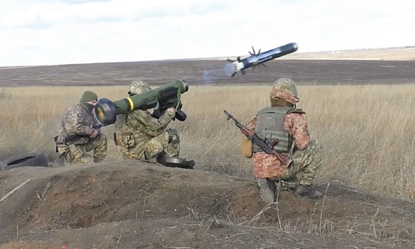  Ubijena dva ukrajinska vojnika. Zapad krivi Rusiju, sankcije već spremne