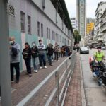 Hong Kong ograničava privatna okupljanja najstrožim COVID pravilima