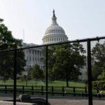 PONOVO OGRADA! Vlasti u Vašingtonu razmatraju ponovno postavljanje metalnih ograda u strahu od KONVOJA SLOBODE