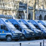 Hiljade policajaca, oklopnih transportera i kamiona sa vodenim topovima mobilisano je u Francuskoj kako bi zaustavili konvoje vozača