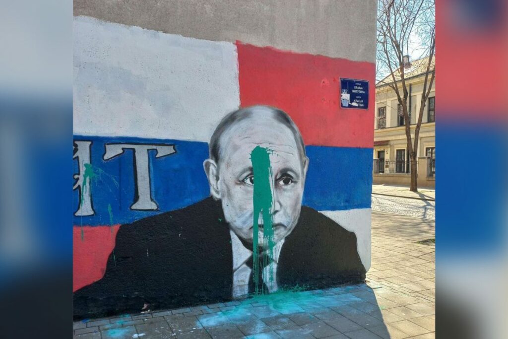 Soroševi levičari uništili mural Vladimira Putina u Beogradu.