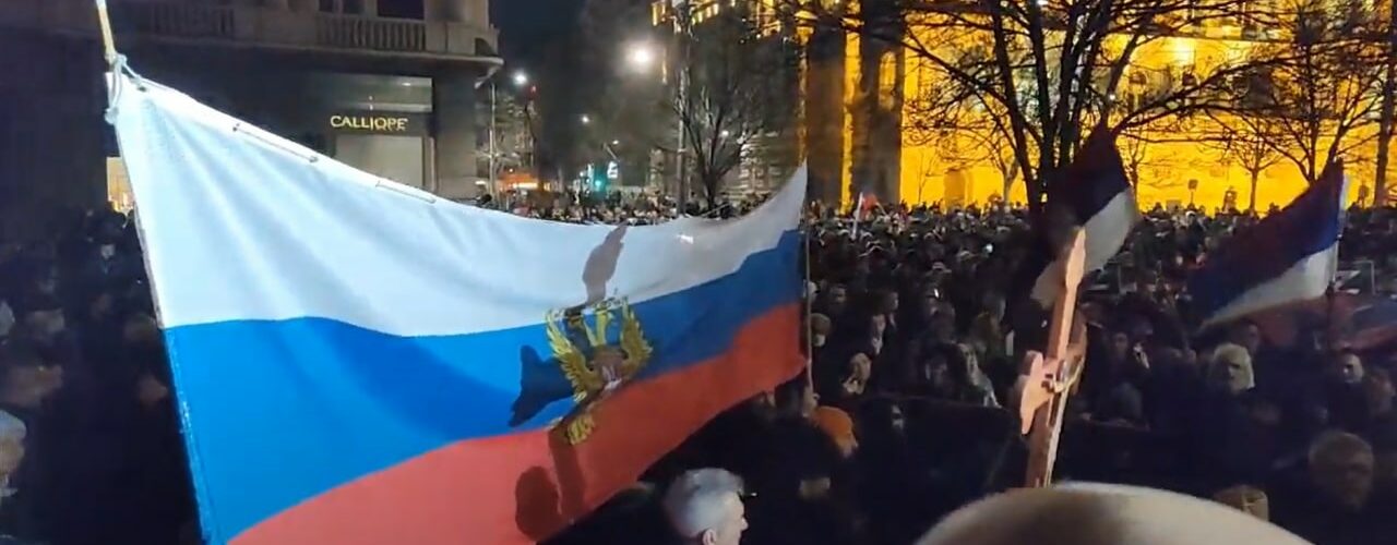 Mediji u Srbiji po naređenju ćute ali svetski mediji bruje o skupu podrše u Beogradu (VIDEO)
