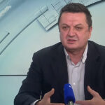 Šekler ponovo napao narod ali i Vladimira Putina