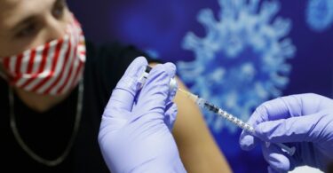 Naučnik MIT-a: mRNA vakcine su gore od same bolesti- Budućnost čovečanstva je sumorna