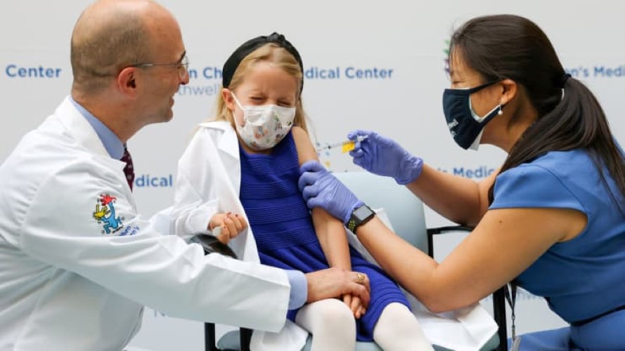  Pfizer vakcina je bila samo 12% efikasna protiv omikrona kod dece od 5 do 11 godina, otkriva studija