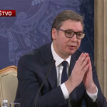 VUČIĆ širi paniku pa posle umiruje zabrinute građane: Biće dovoljno svega, nema potrebe da žurite