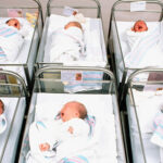 Bebe u porodilištu u Aranđelovcu zaražene opasnom bakterijom iz ventilacije! Bore im se za život!