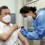 U JUŽNOJ KOREJI za 24h registrovano skoro pola miliona zaraženih a 86% vakcinisanih