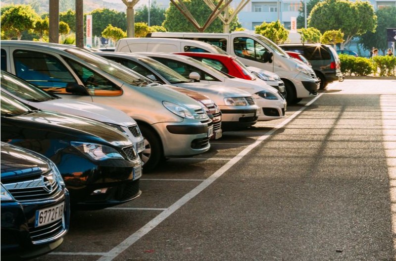  Međunarodna agencija za energetiku apeluje da se smanji korišćenje automobila