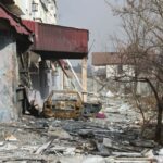 Ministarstvo odbrane Rusije: U podrumima Marijupolja pronađena tela mučenih civila sa urezanim kukastim krstovima