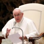 Papa Franja upozorava da bi velika katastrofa mogla uništiti ljudsku rasu