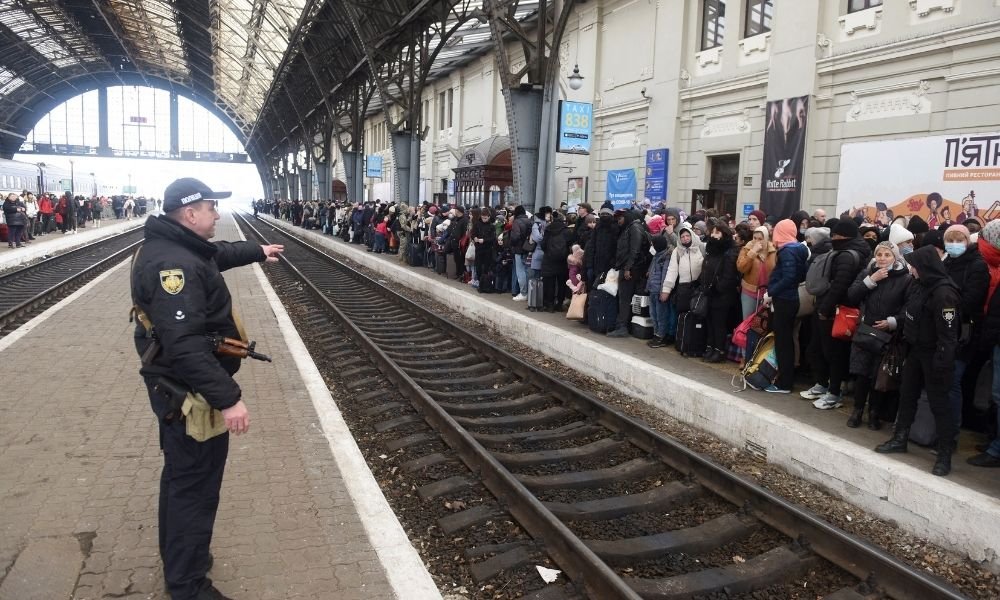  Problemi u raju?! Nemačka zahteva od Poljske da zaustavi vozove sa migrantima iz Ukrajine