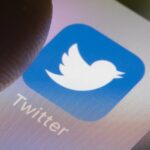 Slom u vrhu Tvitera! Glavni advokat ove mreže se rasplakala tokom sastanka na kome je Ilon Mask preuzeo kompaniju