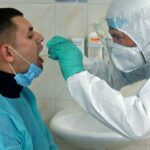 Upoznajte čoveka koji je proveo 16 meseci u karantinu zbog korone! Navodno bio pozitivan čak 85 puta