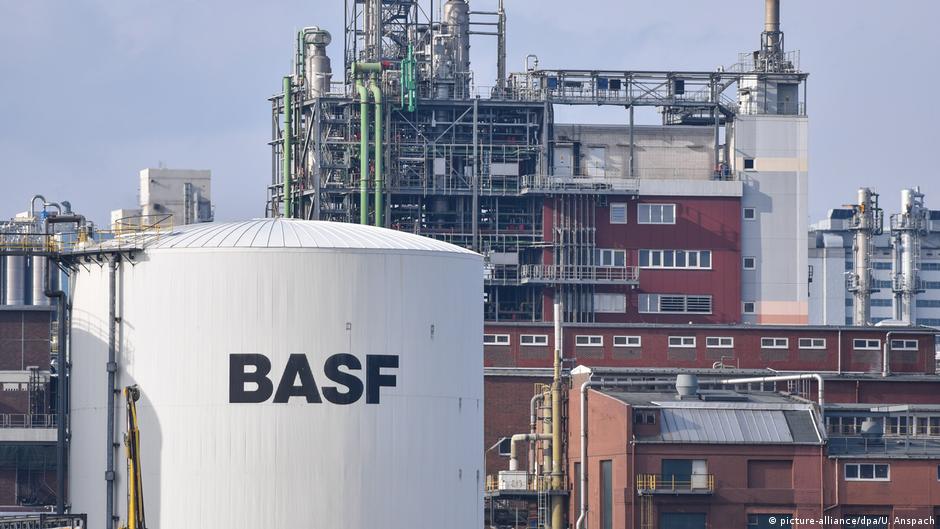  Nemački hemijski gigant BASF u nikad većem problemu: Ako se samo prepolovi dotok ruskog gasa biće katastrofa