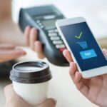 Izveštaj: Društvo bez papirnog novca bi ostavilo milione u nemaštini