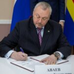 Bivši zvaničnik Kremlja pronađen mrtav zajedno sa svojom trudnom suprugom i ćerkom od 13 godina!