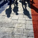 Bivši šef francuske obaveštajne službe: Sva multikulturalna društva su osuđena na propast