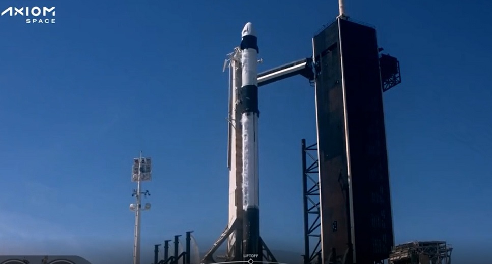 SpaceX je lansirao prvi komercijalni let na ISS - cena karte samo 55 miliona dolara