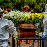 Sve veći broj smrtnih slučajeva od COVID-a 19 među vakcinisanom populacijom otkriva zvanična dokumentacija