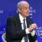 Mislite da su BUBE ZA RUČAK strašne?! U Davosu predstavljen novi program za kontrolu ljudi- KARBONSKI OTISAK